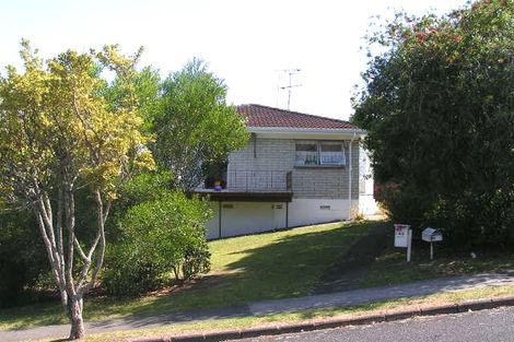 Photo of property in 1/45 Knightsbridge Drive, Forrest Hill, Auckland, 0620