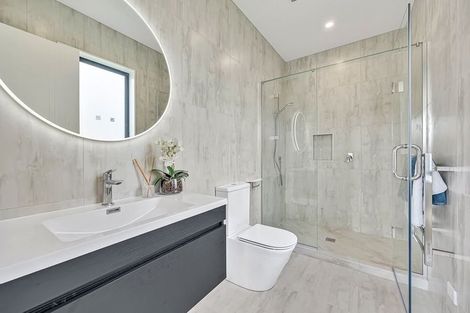 Photo of property in 4 Wheki Place, Swanson, 0614