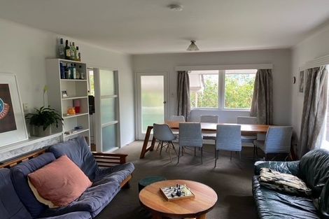 Photo of property in 2/30 Martin Crescent, Northcote, Auckland, 0627