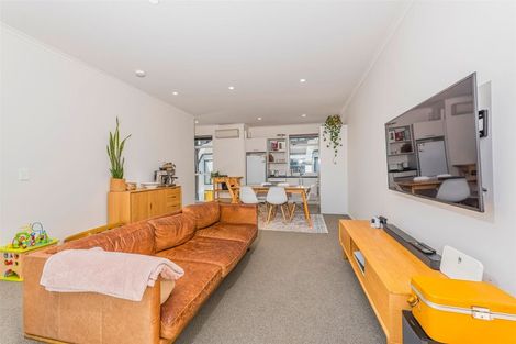 Photo of property in 25 Marine Parade, Hobsonville, Auckland, 0616