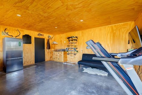 Photo of property in 533a Manutahi Road, Lepperton, New Plymouth, 4373