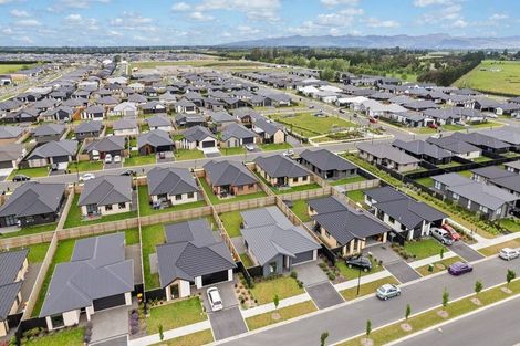 Photo of property in 175 Faringdon Boulevard, Rolleston, 7615