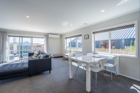 Photo of property in 4 Mahia Lane, Waikanae, 5036