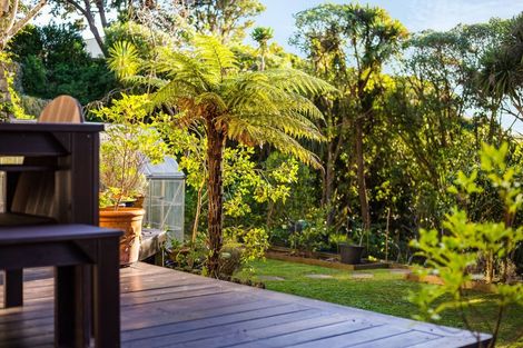 Photo of property in 57 Kahu Road, Paremata, Porirua, 5024