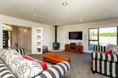 Photo of property in 939 Main North Road, Onaero, Waitara, 4383