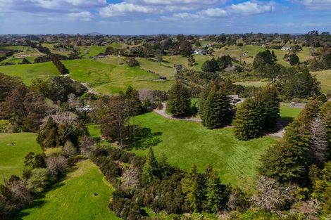 Photo of property in 141a Glenmore Road, Farm Cove, Auckland, 2012