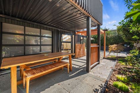 Photo of property in 21 Hauraki Road, Hauraki, Auckland, 0622