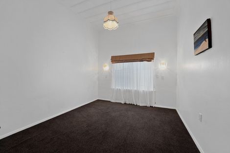 Photo of property in 3 Victoria Street, Hawera, 4610