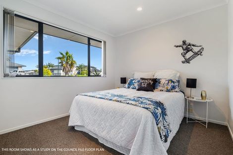 Photo of property in 20 Barbados Way, One Tree Point, 0118