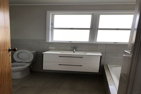 Photo of property in 39 Mason Street, New Lynn, Auckland, 0600