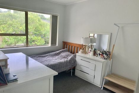 Photo of property in 3/19 Chequers Avenue, Glenfield, Auckland, 0629