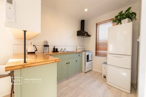 Photo of property in 15 Kaponga Street, Wainuiomata, Lower Hutt, 5014