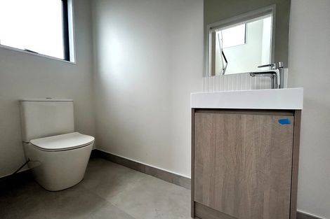 Photo of property in 17a Bardia Street, Belmont, Auckland, 0622