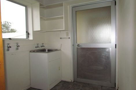 Photo of property in 11 Heather Street, Levin, 5510