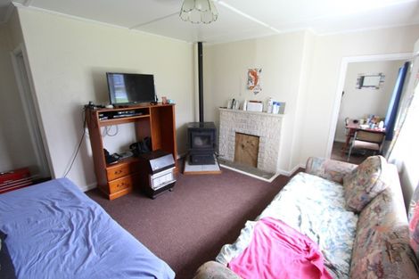 Photo of property in 22 Esk Crescent, Tokoroa, 3420