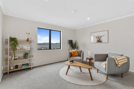 Photo of property in 14 Peihana Road, Hobsonville, Auckland, 0616