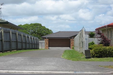 Photo of property in 99 Longford Park Drive, Takanini, 2112