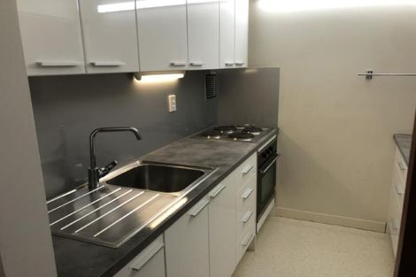 Photo of property in Hobson Court Flats, 28/70u Hobson Street, Thorndon, Wellington, 6011