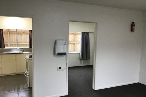 Photo of property in 2 Gorrie Road, Regent, Whangarei, 0112