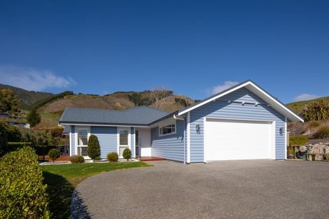 Photo of property in 10 Kingfisher Lane, Stoke, Nelson, 7011