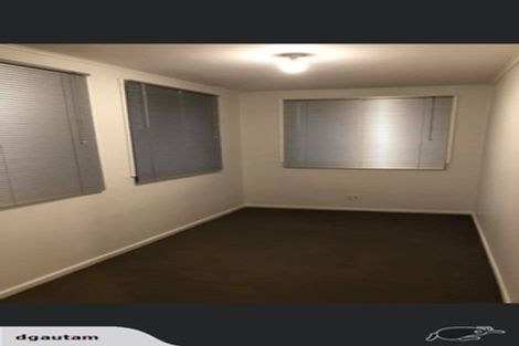 Photo of property in 76 Rimu Street, New Lynn, Auckland, 0600