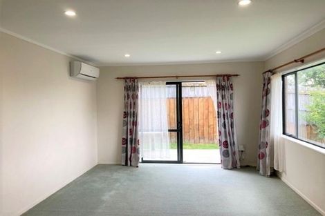 Photo of property in 14 Margarita Rise, Pukekohe, 2120