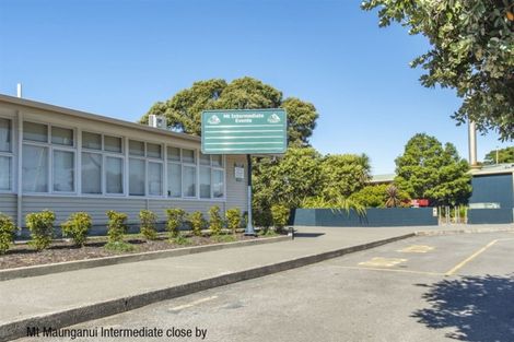 Photo of property in 4 Links Avenue, Mount Maunganui, 3116