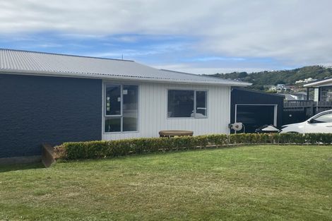 Photo of property in 10 Langwell Place, Papakowhai, Porirua, 5024