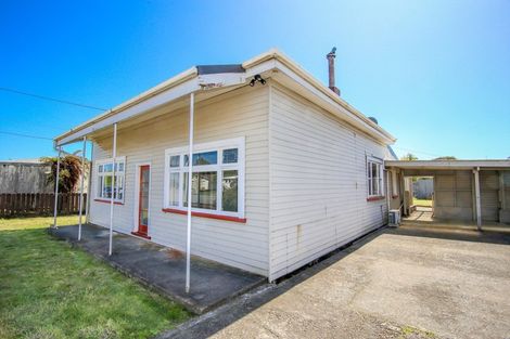 Photo of property in 23 Pakington Street, Westport, 7825