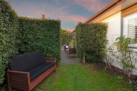 Photo of property in 12 Veronica Close, Red Beach, 0932