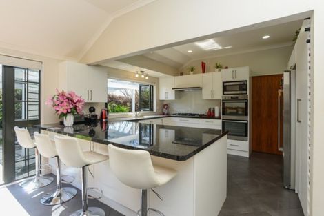 Photo of property in 14 Kingsgate Lane, Havelock North, 4130