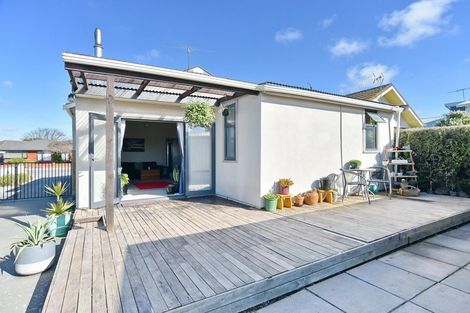 Photo of property in 18 Davie Street, Kaiapoi, 7630