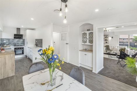 Photo of property in 51 Blankney Street, Hornby, Christchurch, 8042