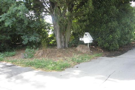 Photo of property in 7 Auburn Avenue, Upper Riccarton, Christchurch, 8041