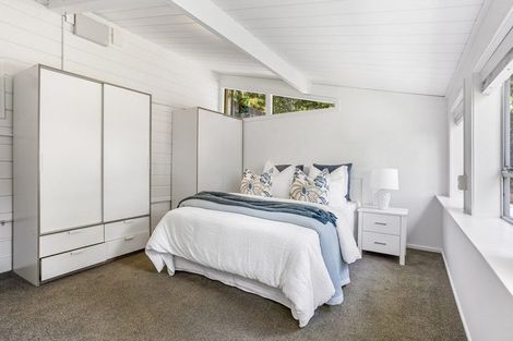 Photo of property in 1 Puketaha Road, Swanson, Auckland, 0816