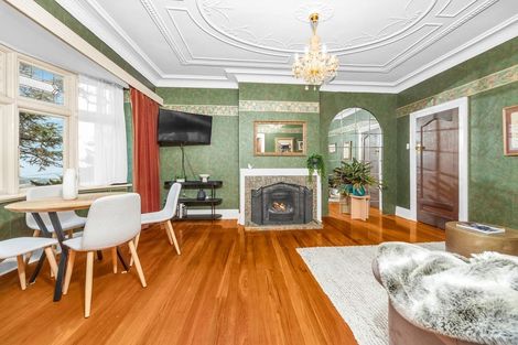 Photo of property in 56 Middleton Road, Kew, Dunedin, 9012