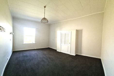 Photo of property in 10 Chesterton Street, Johnsonville, Wellington, 6037