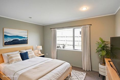 Photo of property in 27 Oratu Place, Manurewa, Auckland, 2102