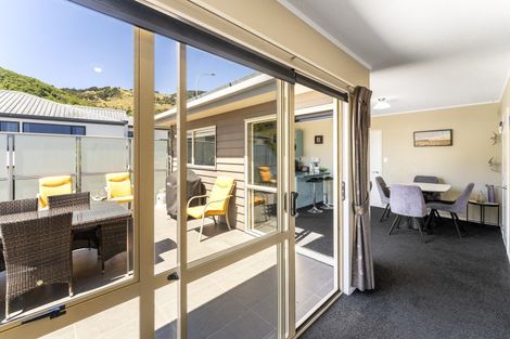 Photo of property in 25 Clovelly Street, Atawhai, Nelson, 7010