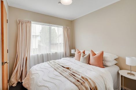 Photo of property in 76a Kahikatea Drive, Melville, Hamilton, 3206