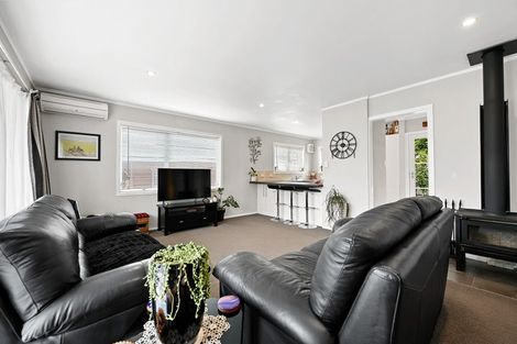 Photo of property in 3a Bellwood Place, Chartwell, Hamilton, 3210