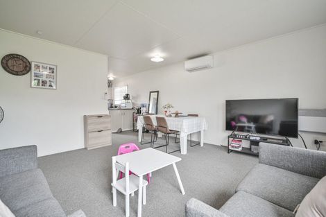 Photo of property in 3/404 Ikanui Road, Frimley, Hastings, 4120