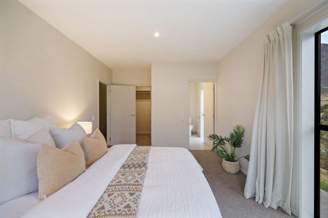 Photo of property in 22 Mckellar Drive, Jacks Point, Queenstown, 9371