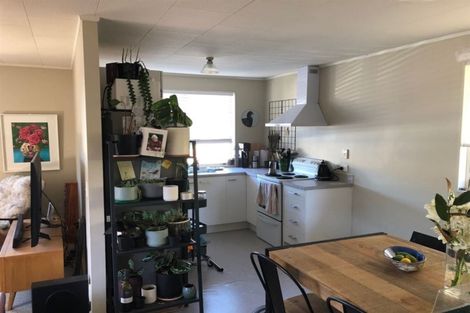 Photo of property in 12a Maywood Crescent, Glen Eden, Auckland, 0602