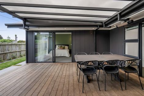 Photo of property in 65 Bayly Road, Blagdon, New Plymouth, 4310