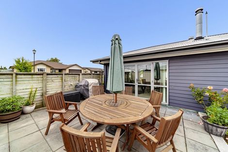 Photo of property in 6 Highgrove Place, Waipukurau, 4200