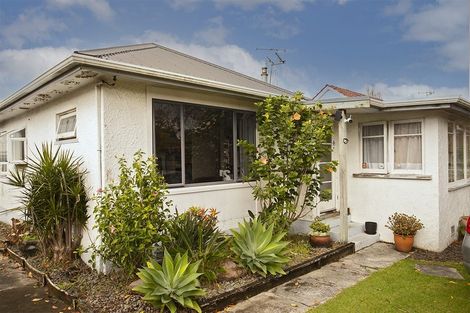 Photo of property in 12 Slade Street, Greerton, Tauranga, 3112