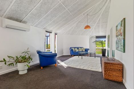 Photo of property in 450 Foxton Shannon Road, Foxton, 4893