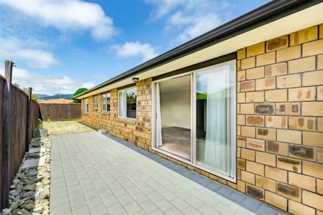Photo of property in 16 Manhattan Court, Paraparaumu Beach, Paraparaumu, 5032