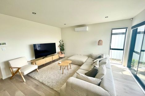 Photo of property in 5 Morus Road, Massey, Auckland, 0614